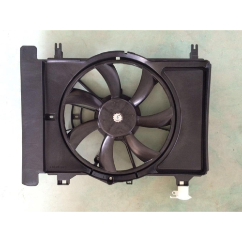 Fan Radiator untuk Yaris 2007-2010 16711-L1110